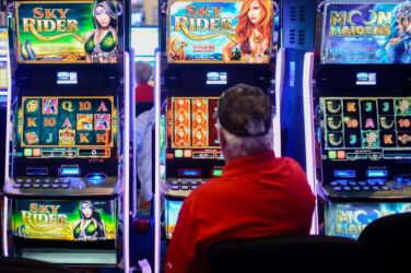 Two medicines for opioid addiction also help with compulsive gambling