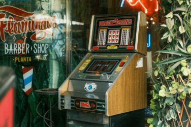 Winning Strategies for the New Wave of Virtual Slot Games: Tips, Tricks and the Evolution of Online Casino Slots