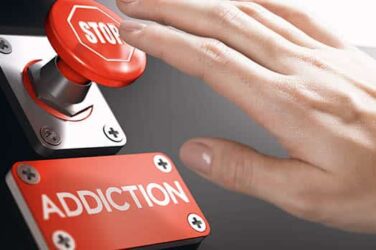 Former Addict Fights Back Against Gambling Influencers