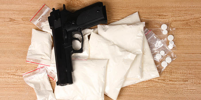 Police Find Cocaine, Illegal Gambling Machines in Liquor Store Raid