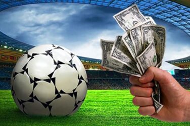 The Economic Impact of Online Casinos on Nigerian Football