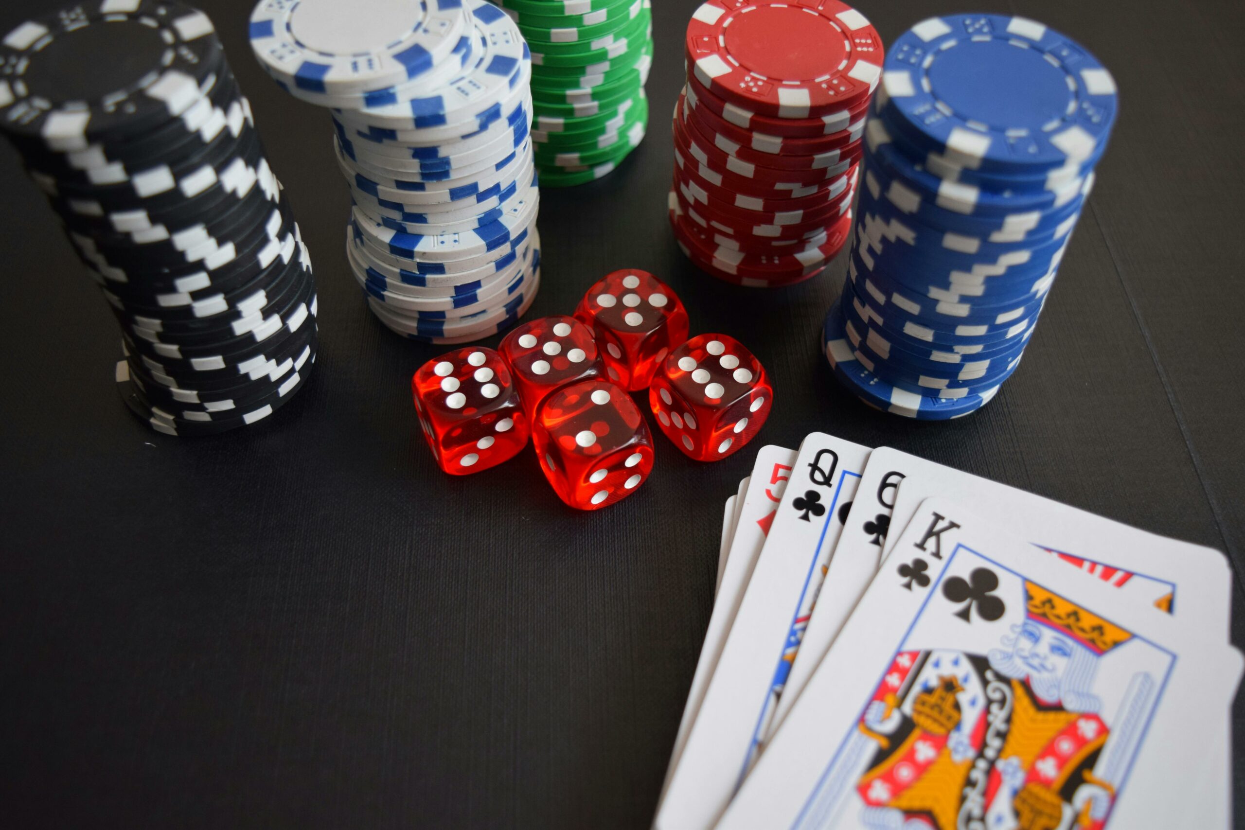 How AI is Transforming the Dynamics of Online Casinos: A New Era for Gamblers