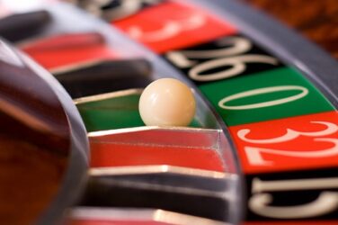 10 Clever Ways People Have Cheated at Casinos
